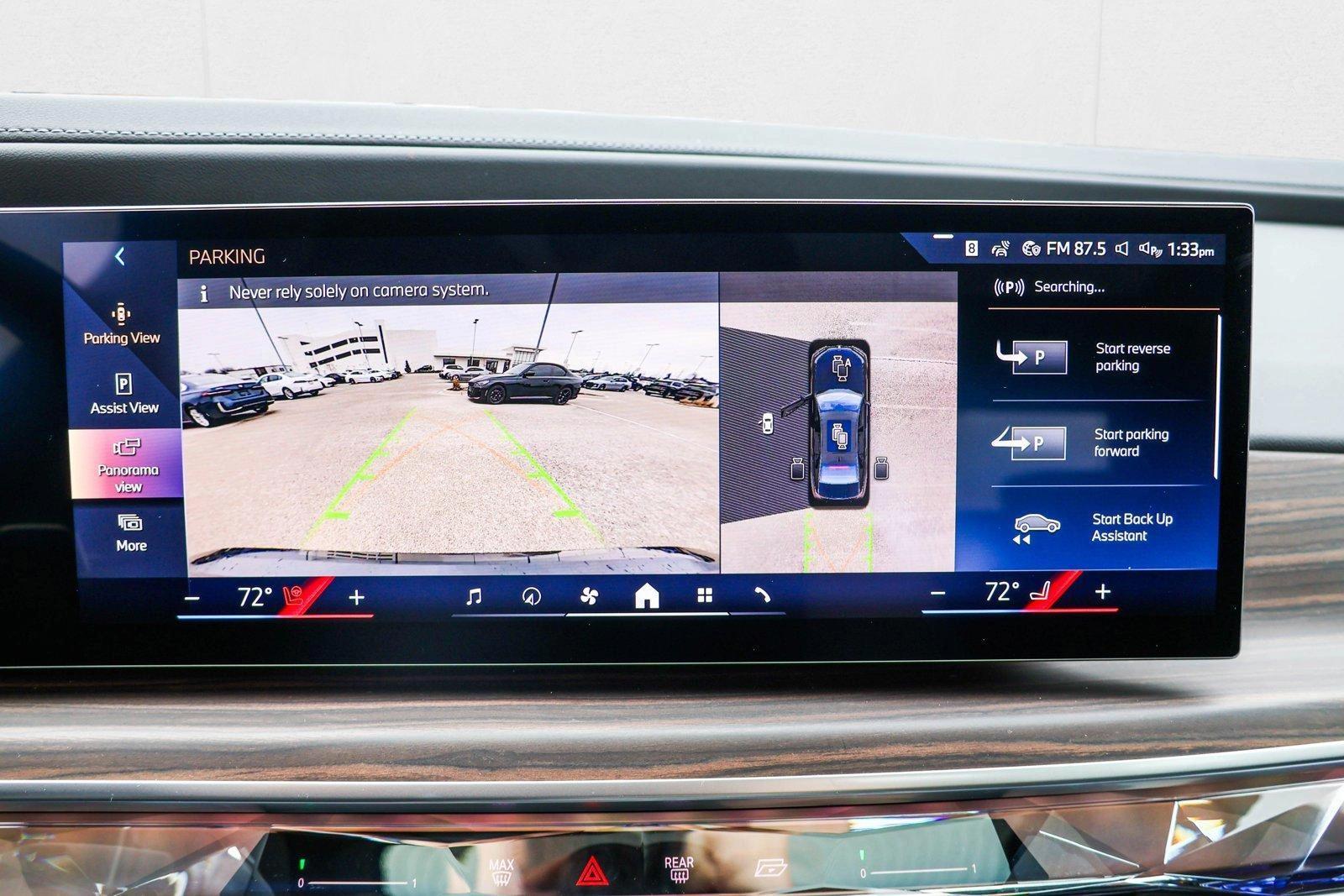 2025 BMW 7 Series 740i - Photo 17