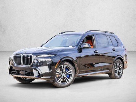 2025 BMW X7 M60i SUV