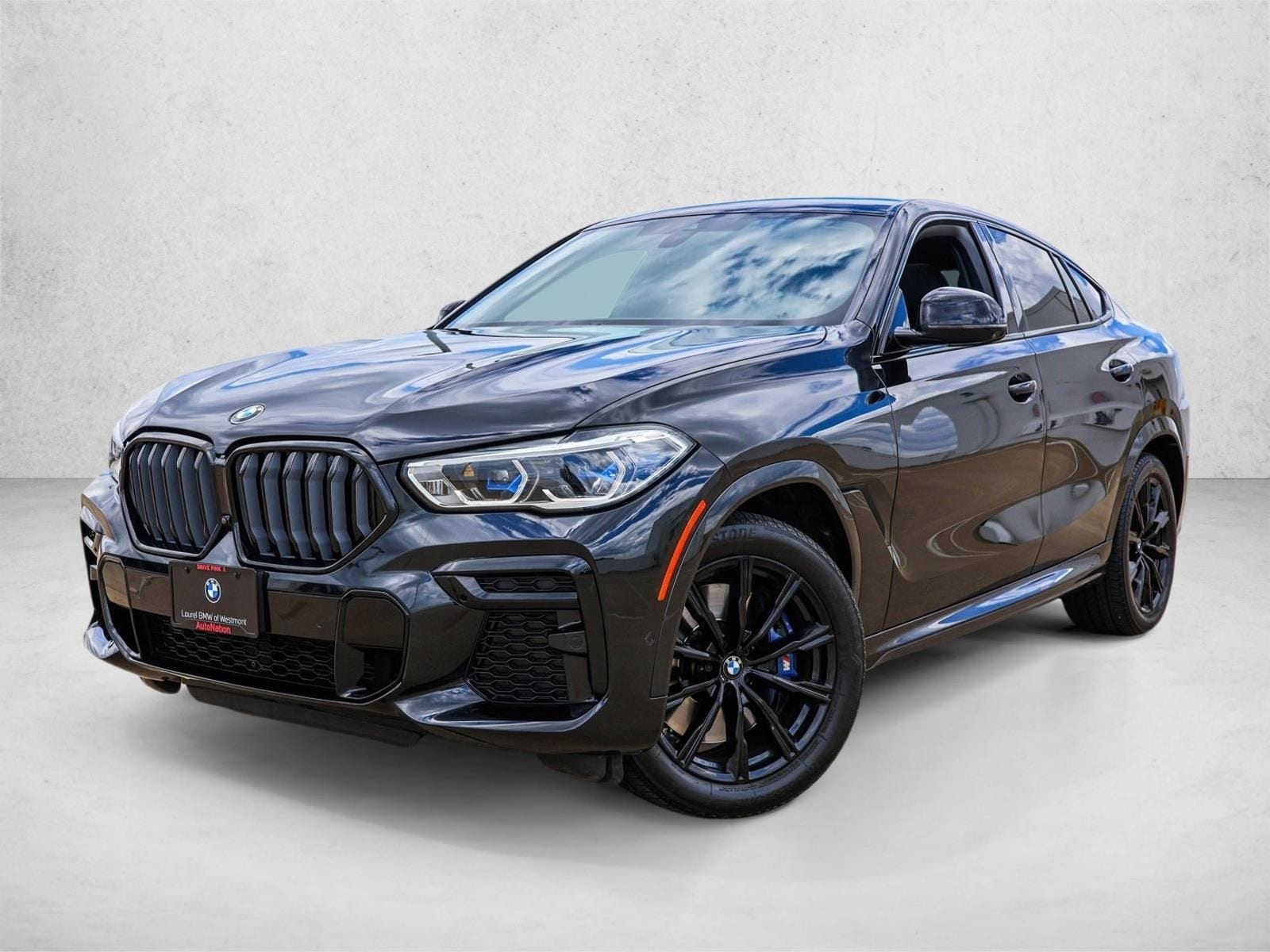 2023 BMW X6 M50i's photo