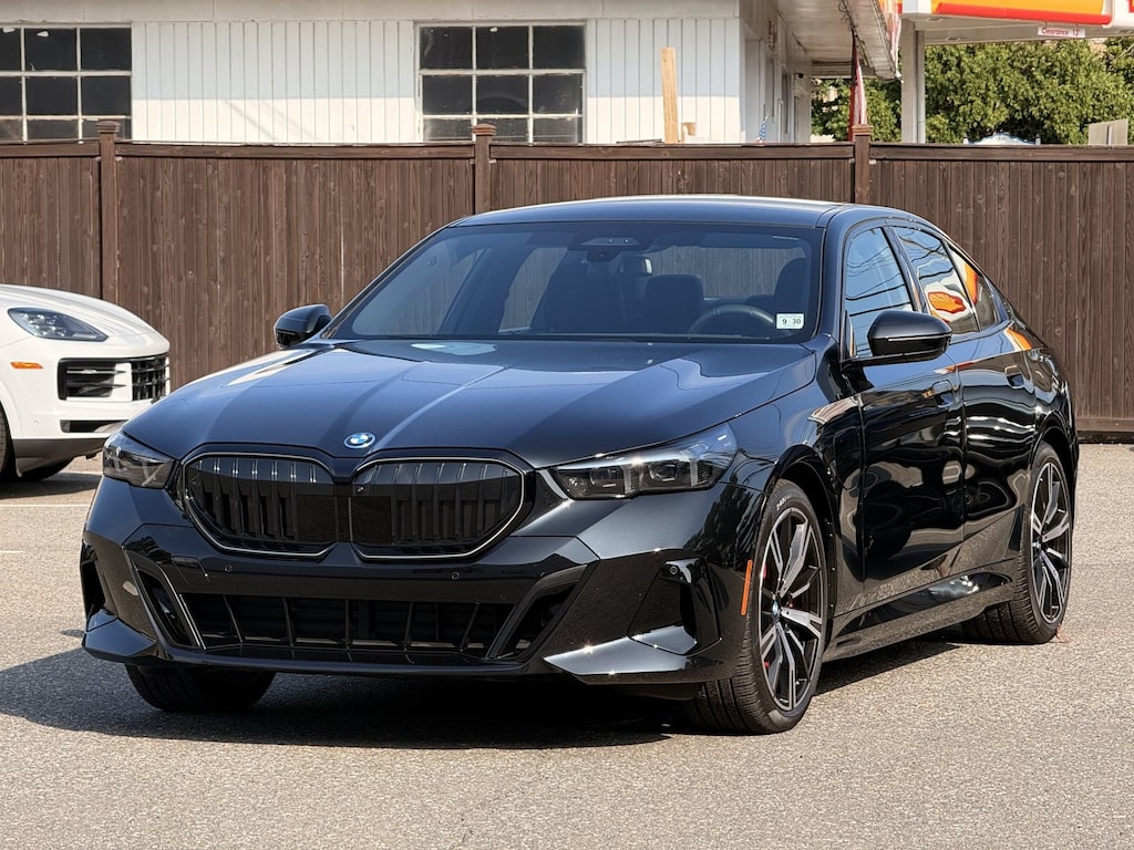 Used 2026 BMW 550e xDrive Sedan