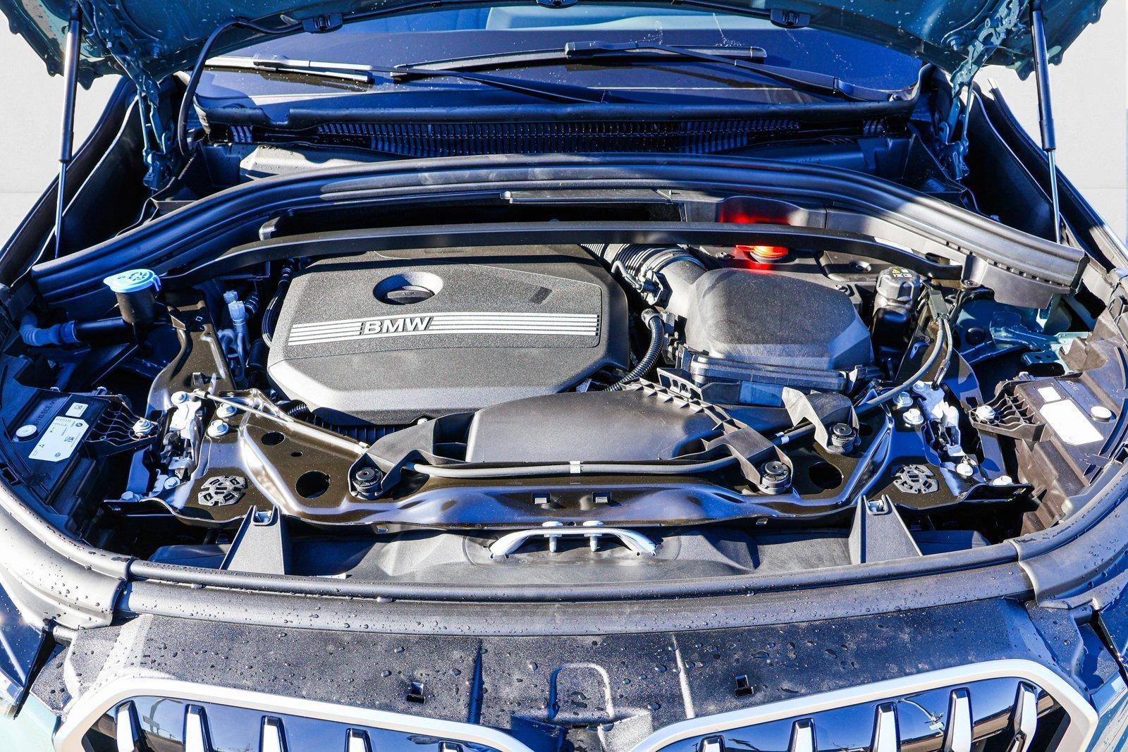 2025 BMW X1 - Image 26