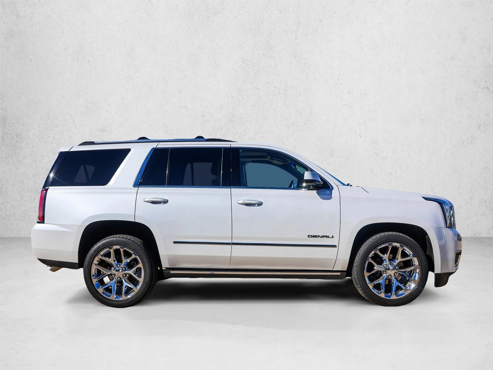 2019 GMC YUKON - Image 4