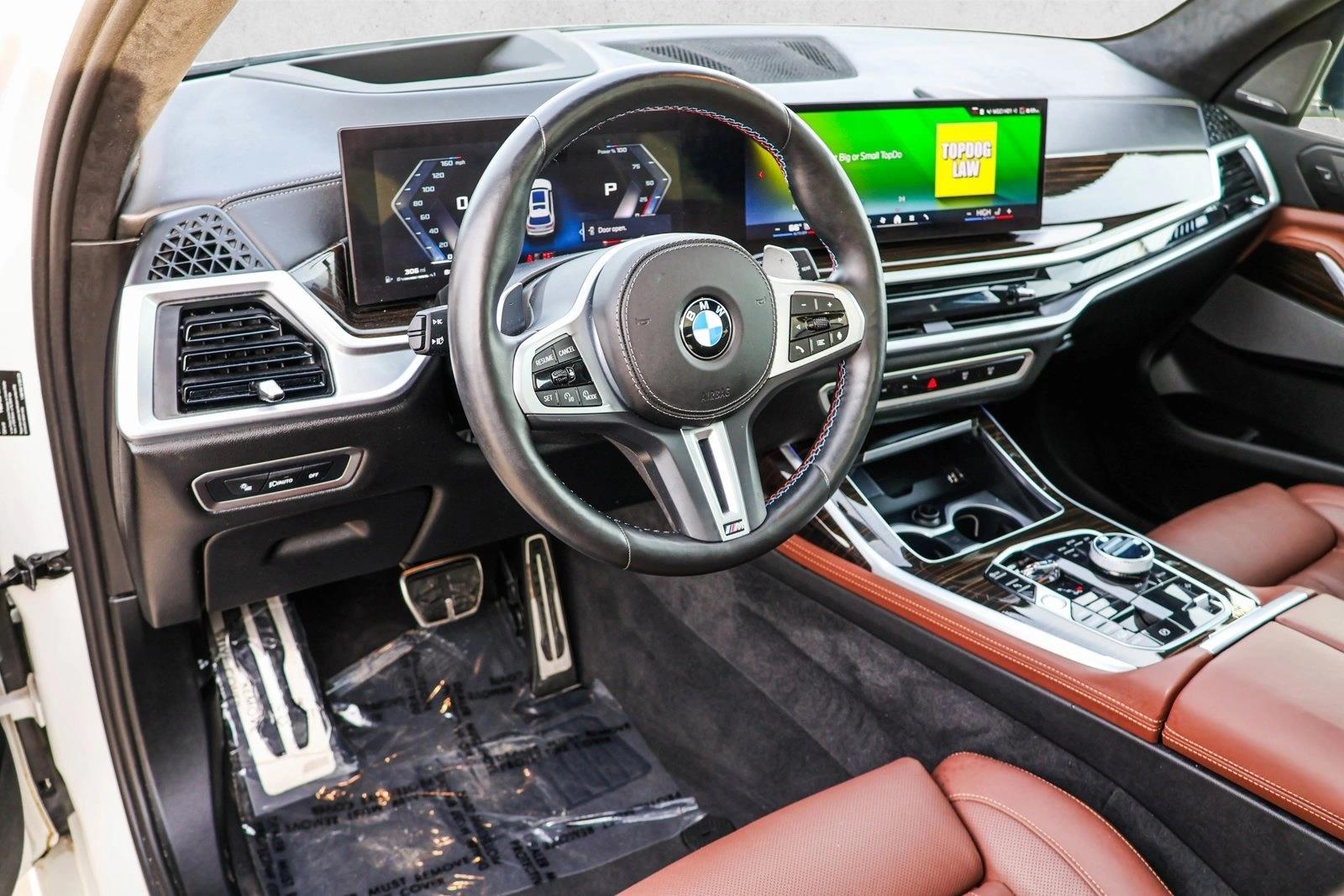 2025 BMW X7 - Image 10
