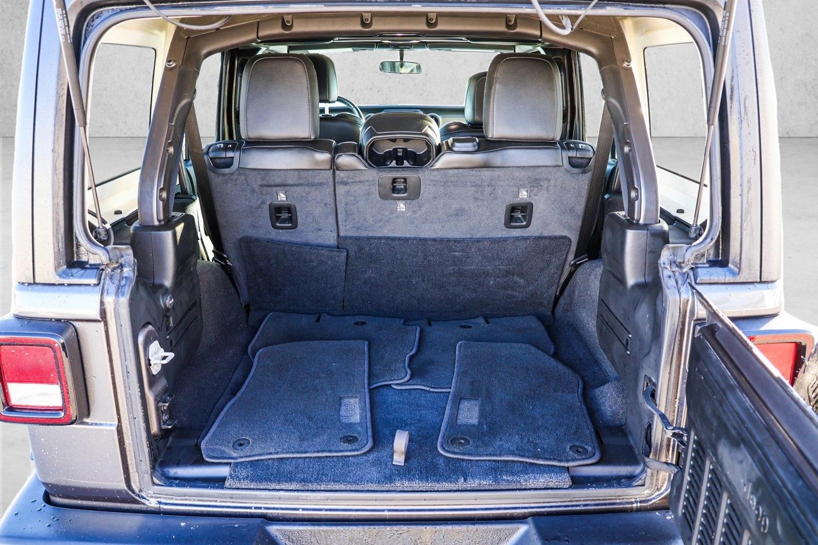 2020 JEEP WRANGLER - Image 22