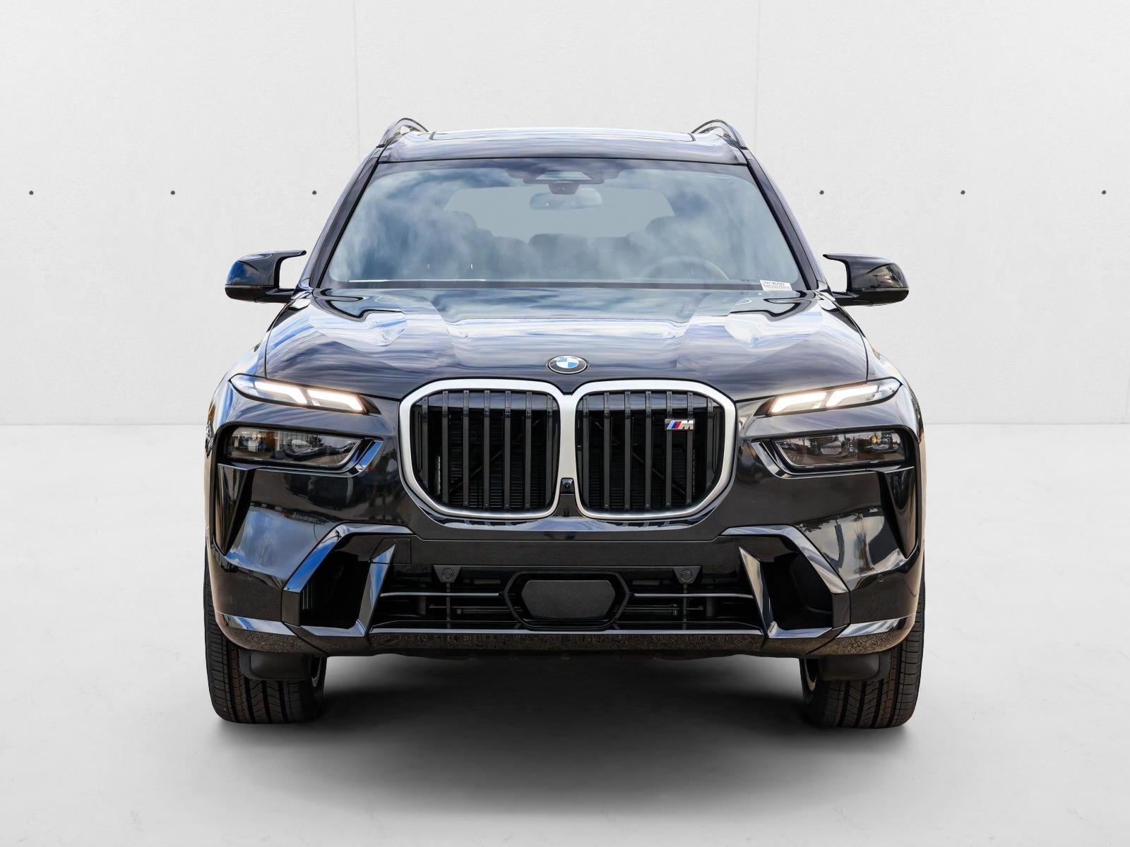 2025 Bmw X7 M60i photo 2