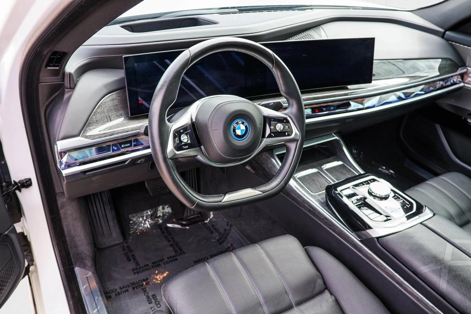 2024 BMW I7 - Image 10
