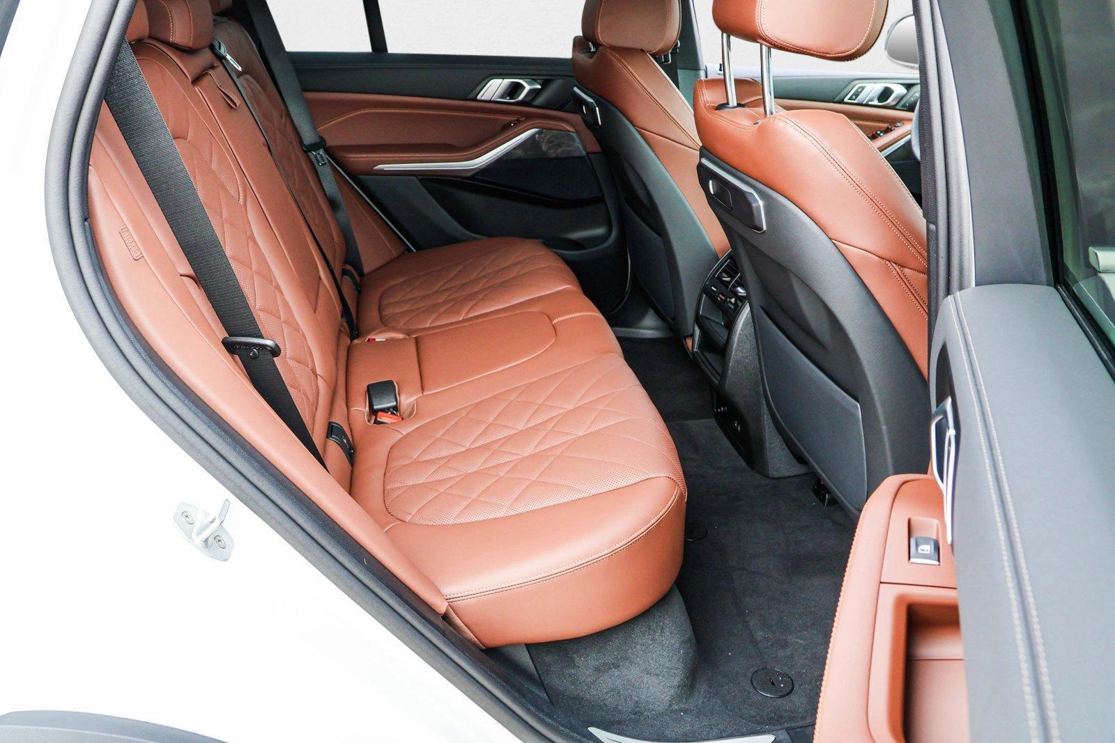 2025 BMW X5 - Image 23