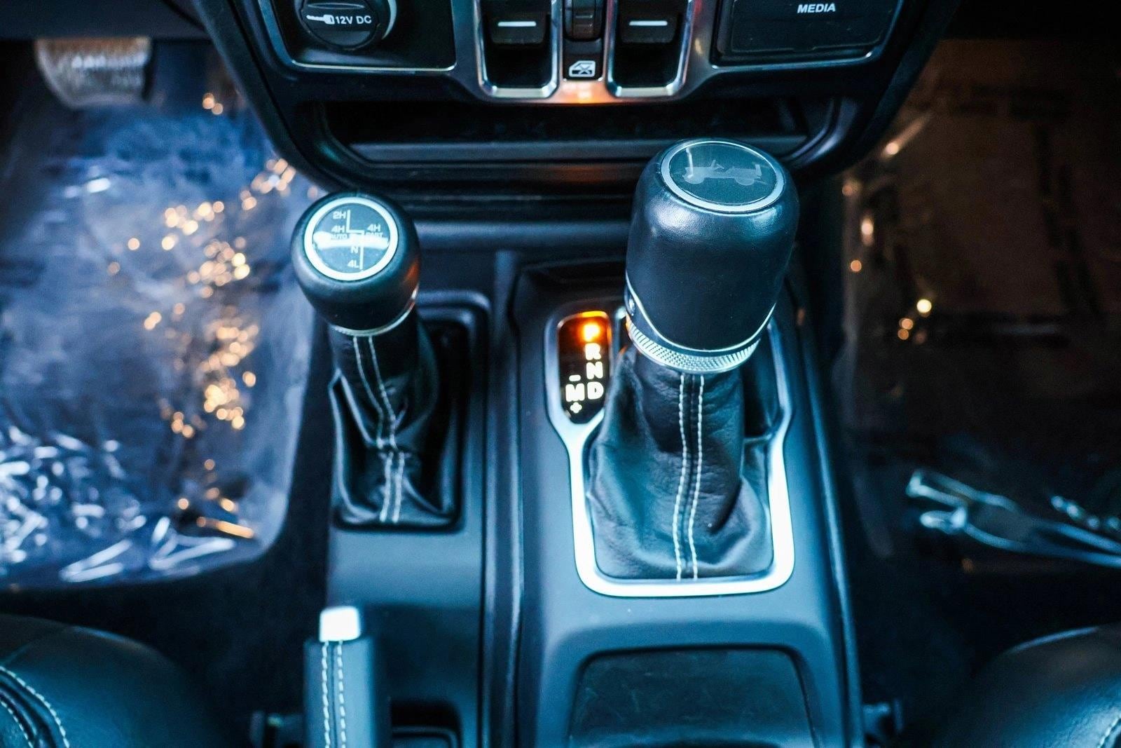 2022 JEEP WRANGLER - Image 20