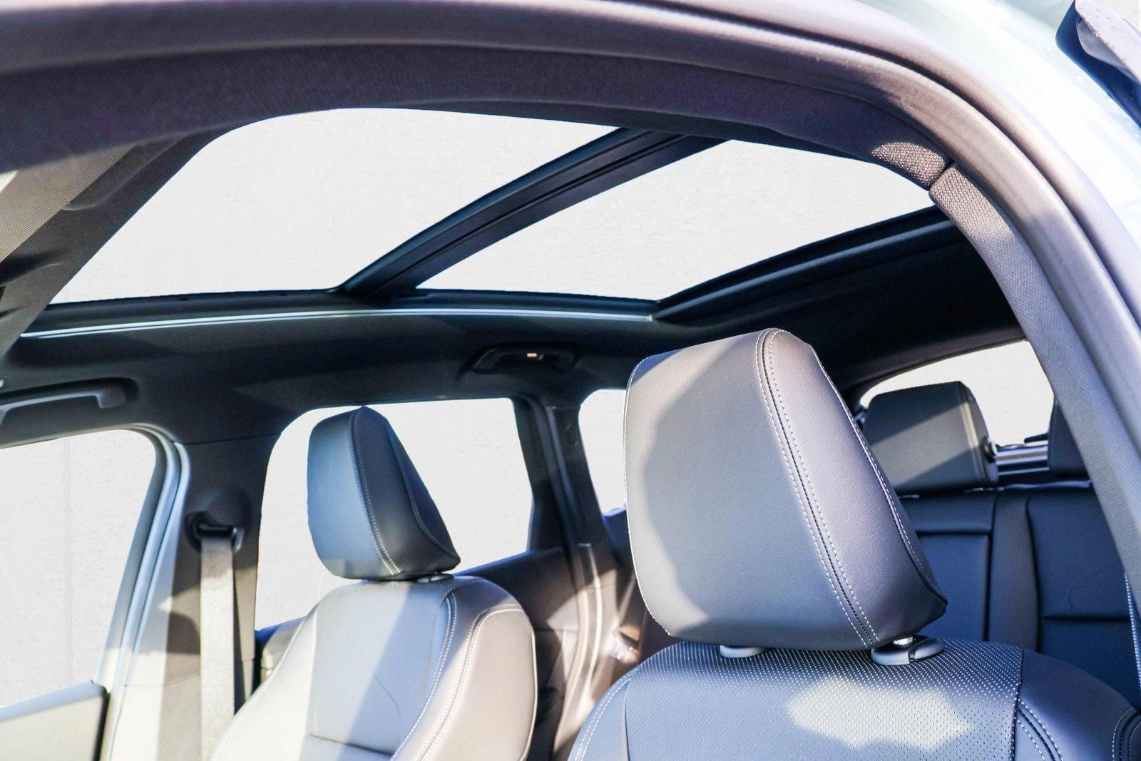 2025 BMW X1 - Image 11