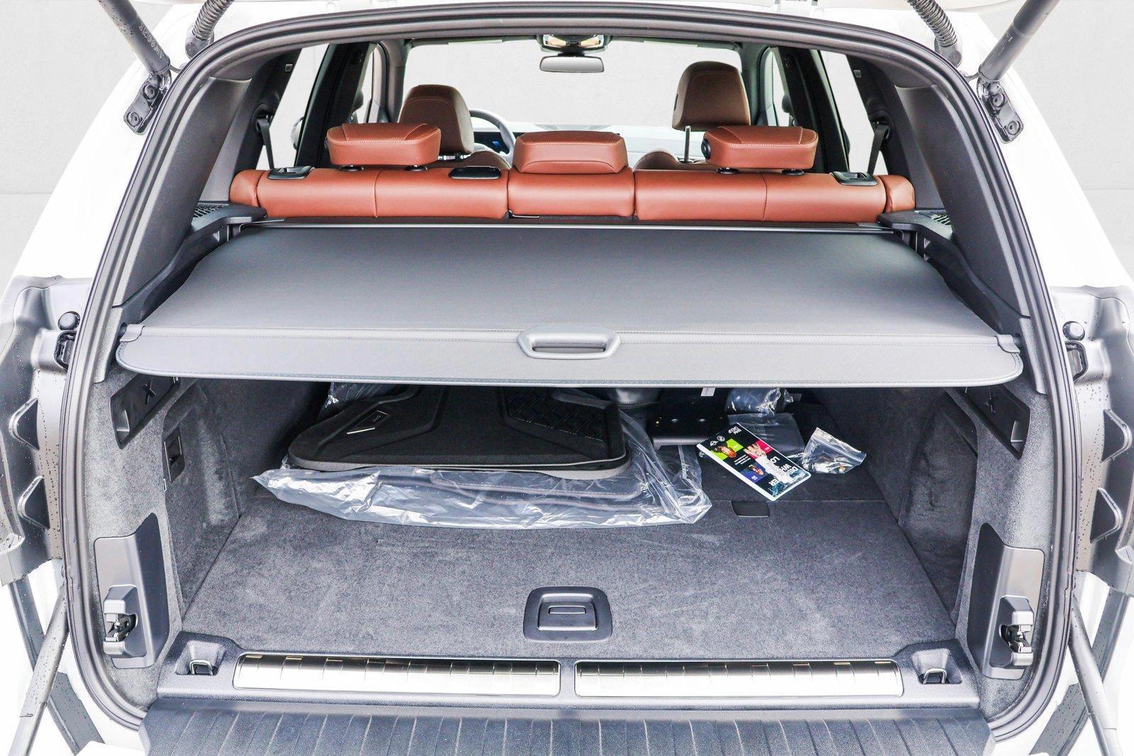 2025 BMW X5 - Image 22