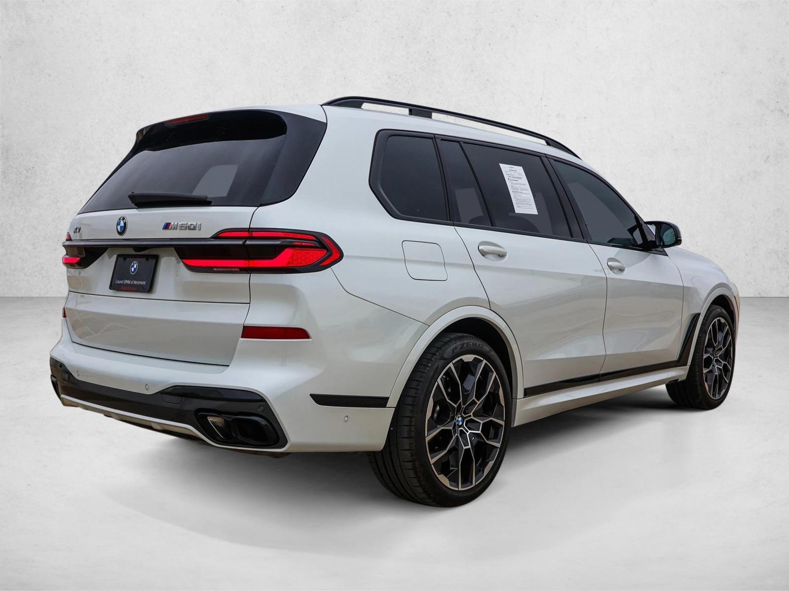 2025 BMW X7 - Image 5