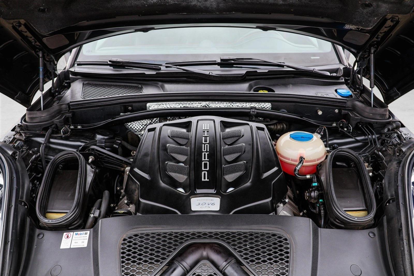 2018 PORSCHE MACAN - Image 30