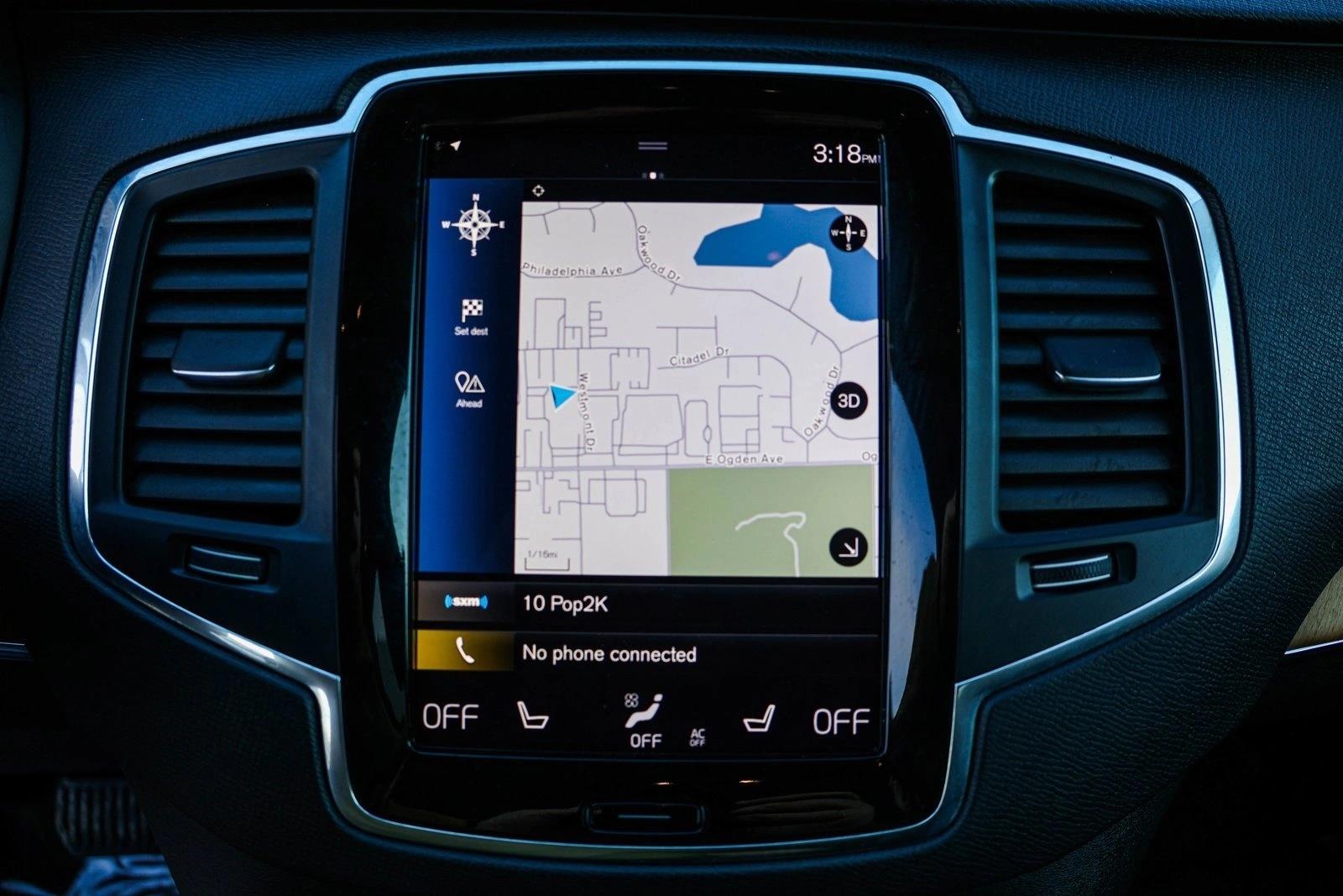 2022 VOLVO XC90 - Image 18