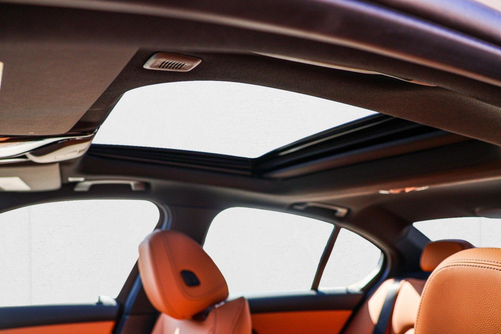 2025 BMW 330I - Image 11