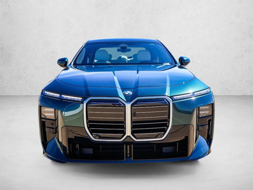 New 2027 BMW 740i xDrive Sedan