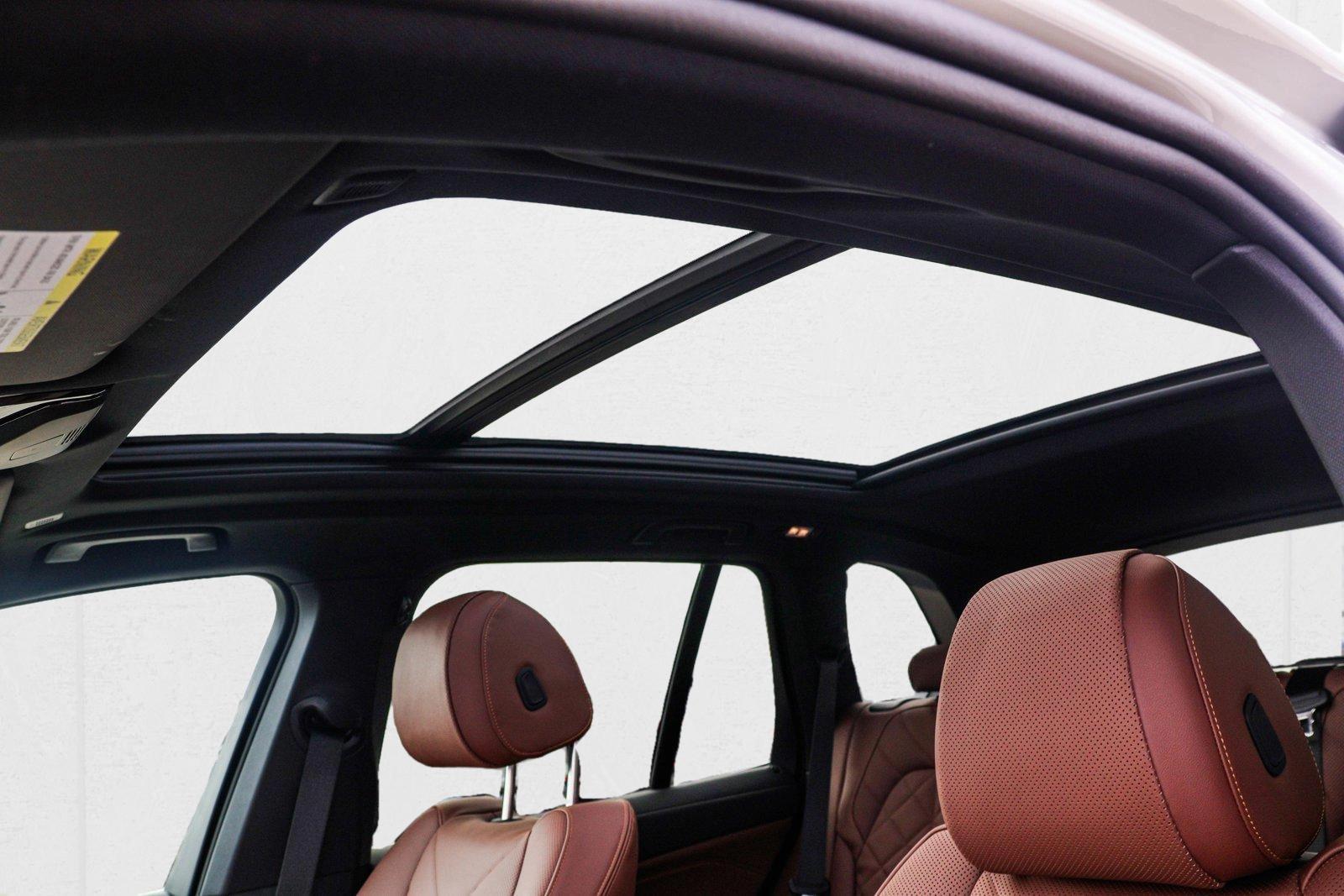 2025 BMW X5 - Image 11