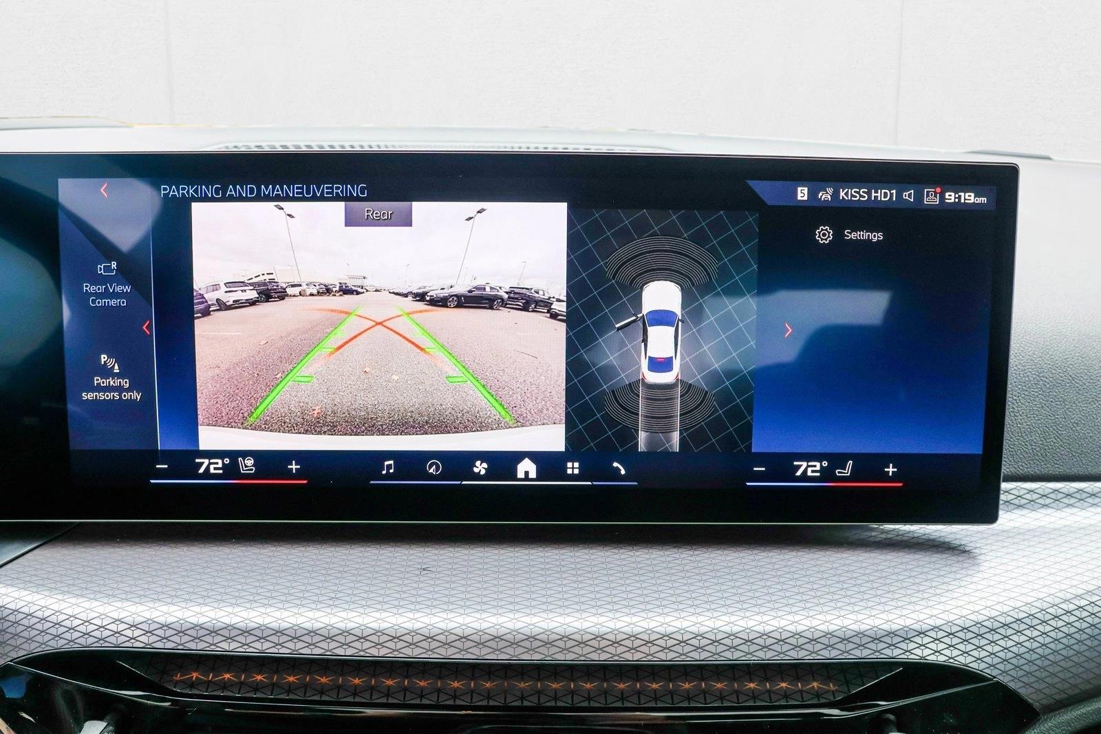 2025 BMW M440I - Image 17