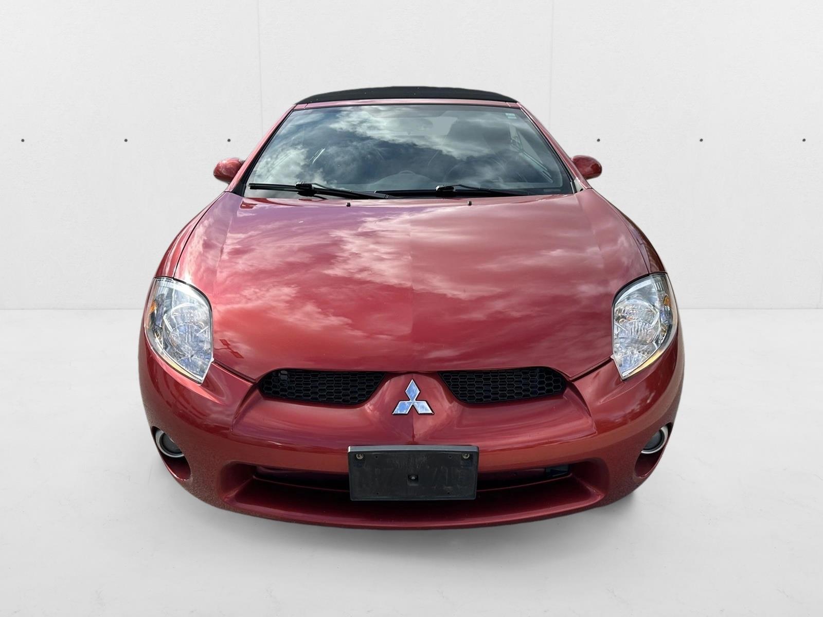 2008 Mitsubishi Eclipse Spyder GT photo 2