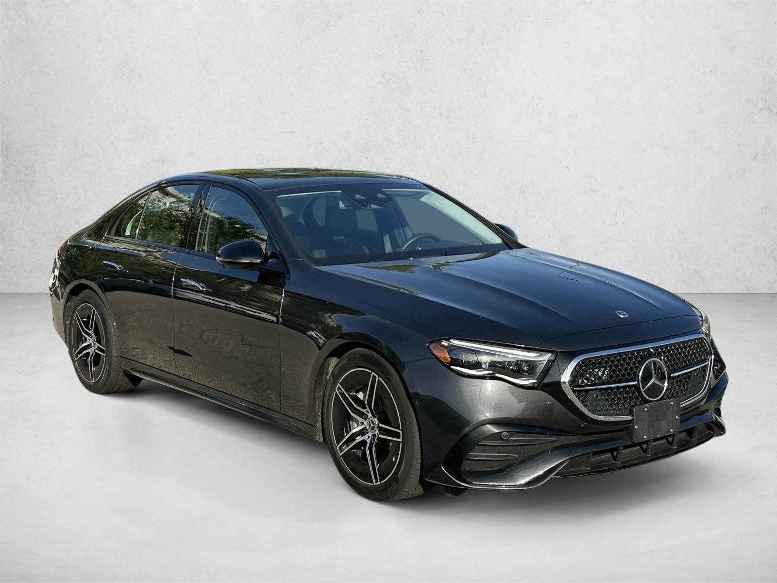 2025 Mercedes Benz E 450 4MATIC Sedan photo 3