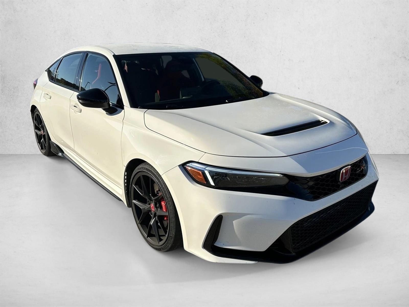 2024 Honda Civic Type R photo 3