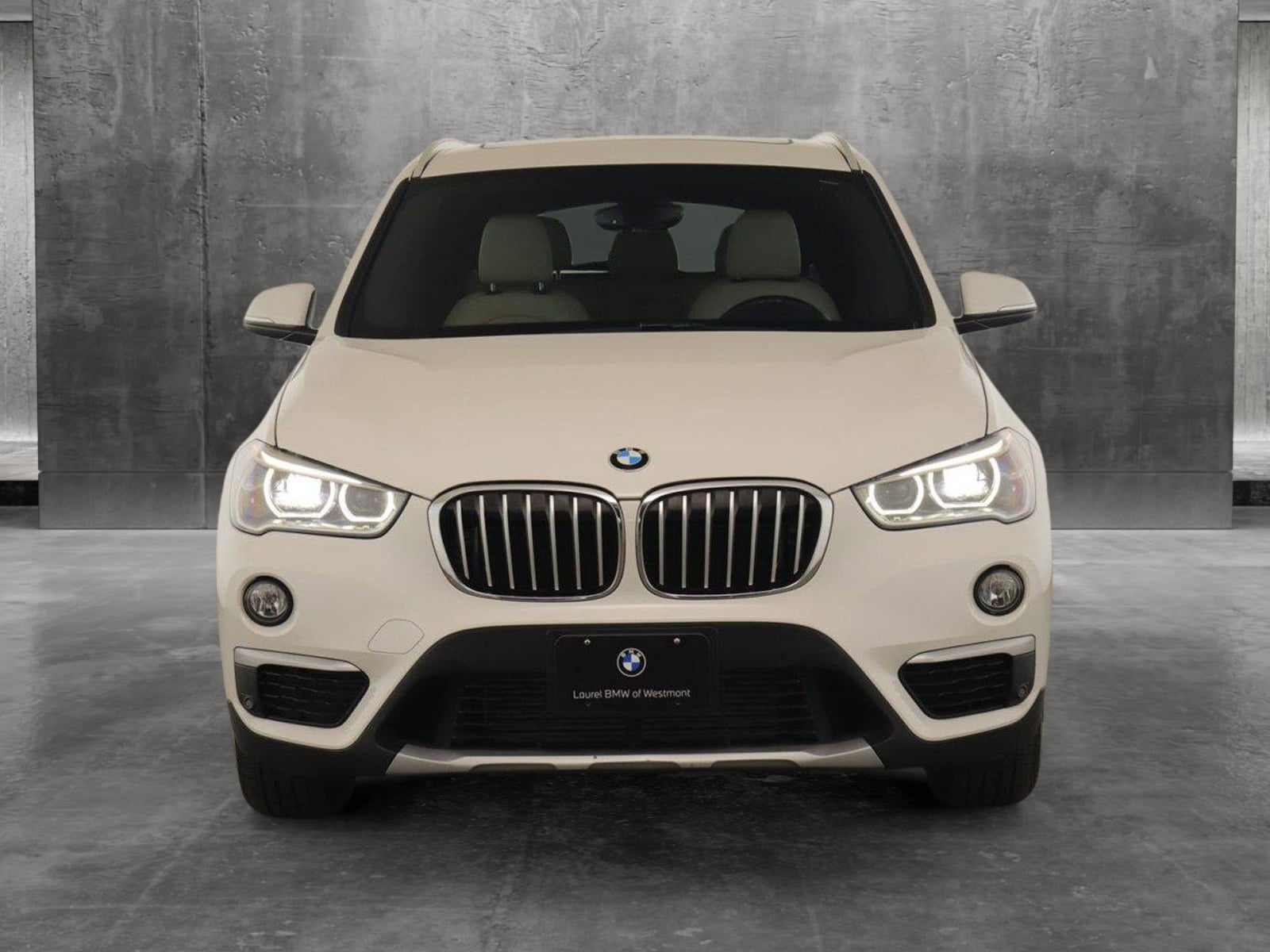 Used 2017 BMW X1 28i with VIN WBXHT3Z33H4A54735 for sale in Westmont, IL