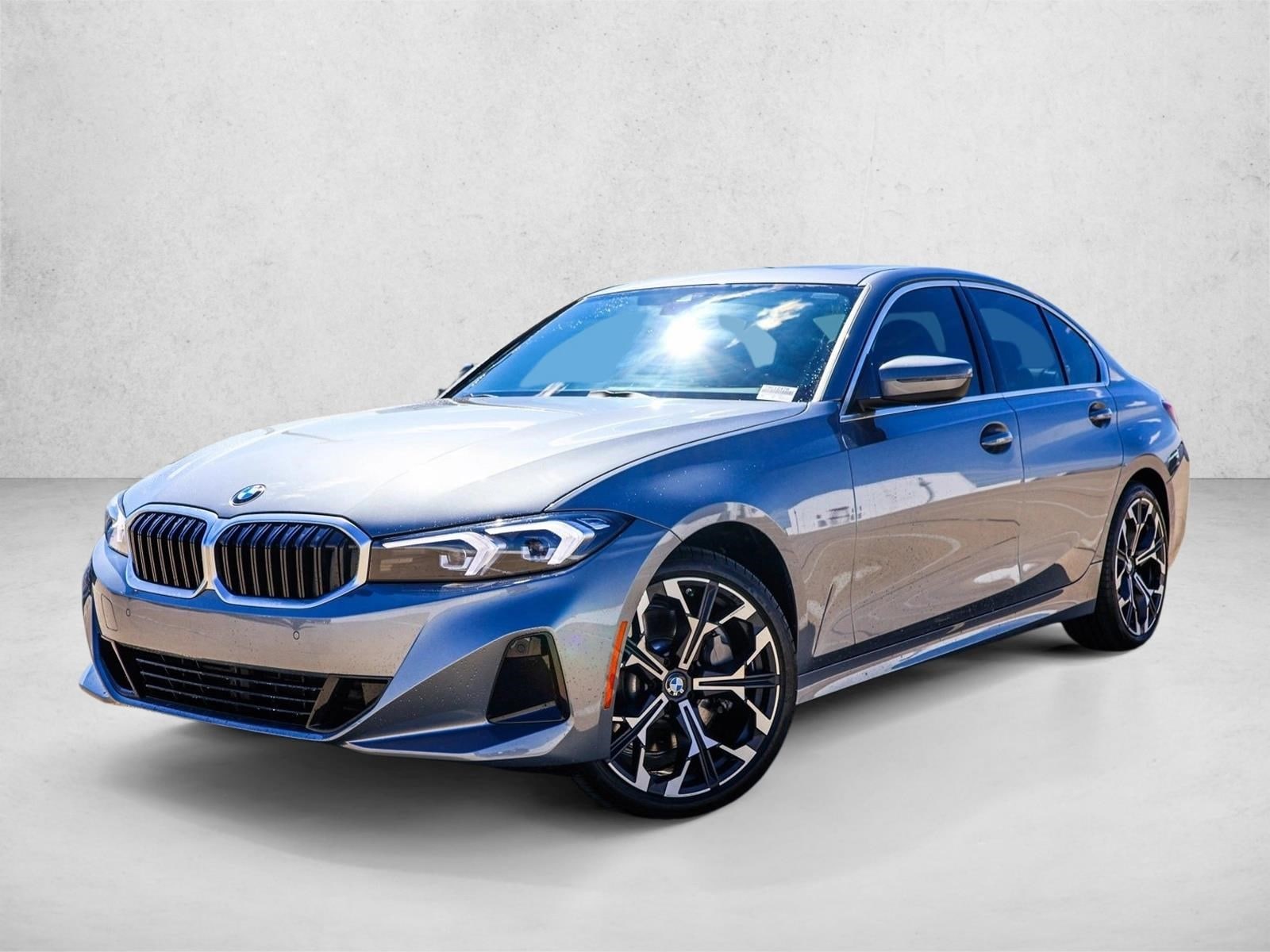 2026 BMW 3 Series 330i xDrive Sedan's photo