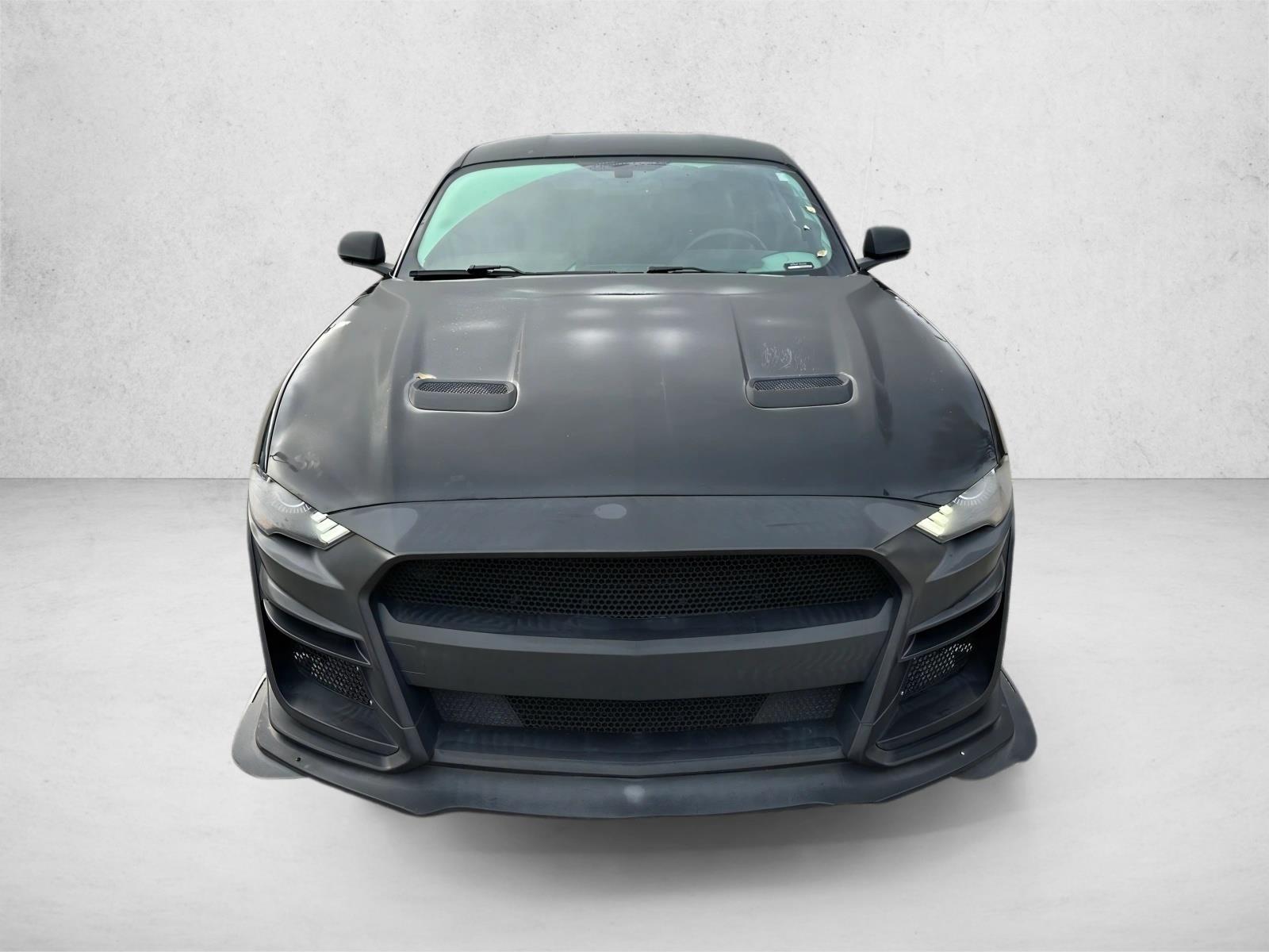 2018 Ford Mustang GT Premium photo 2