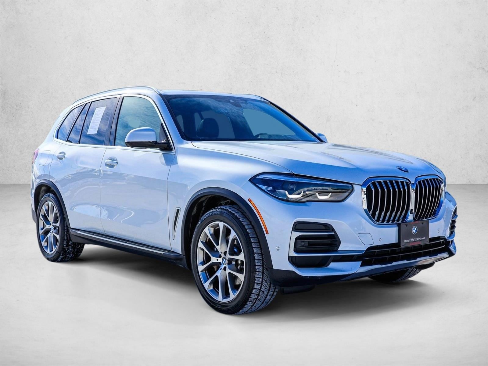 2023 BMW X5 - Image 3