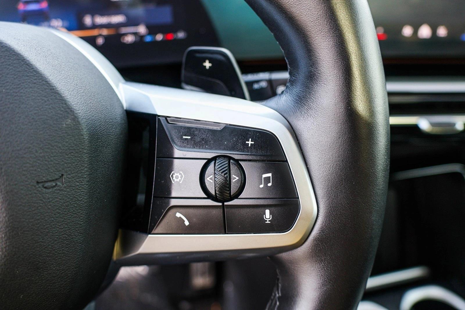 2025 BMW X1 - Image 16