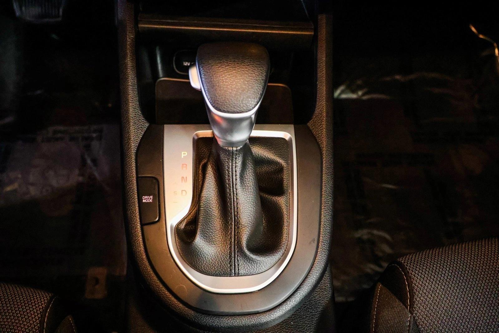 2024 KIA FORTE - Image 19