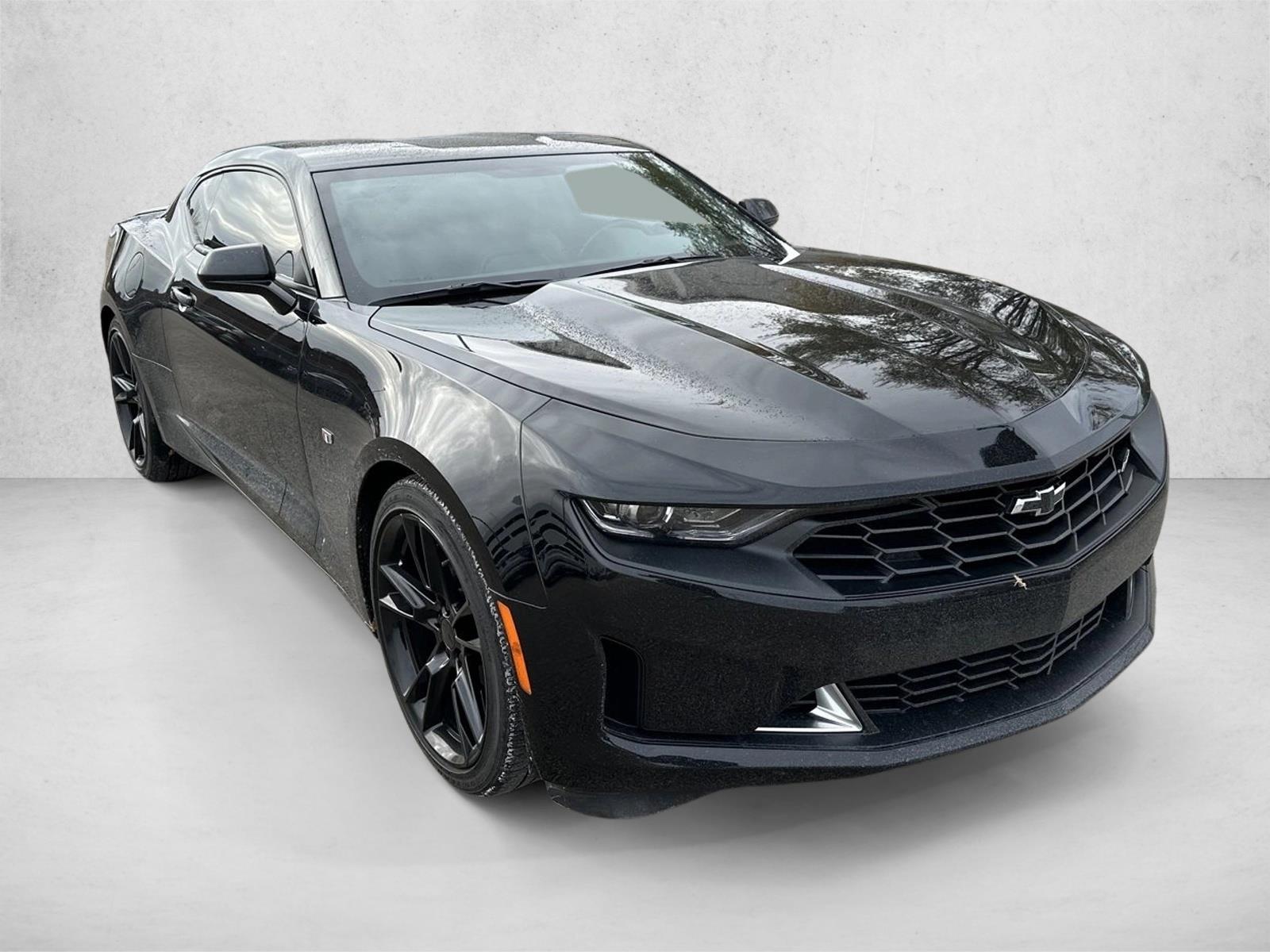 2023 Chevrolet Camaro 2LT photo 3