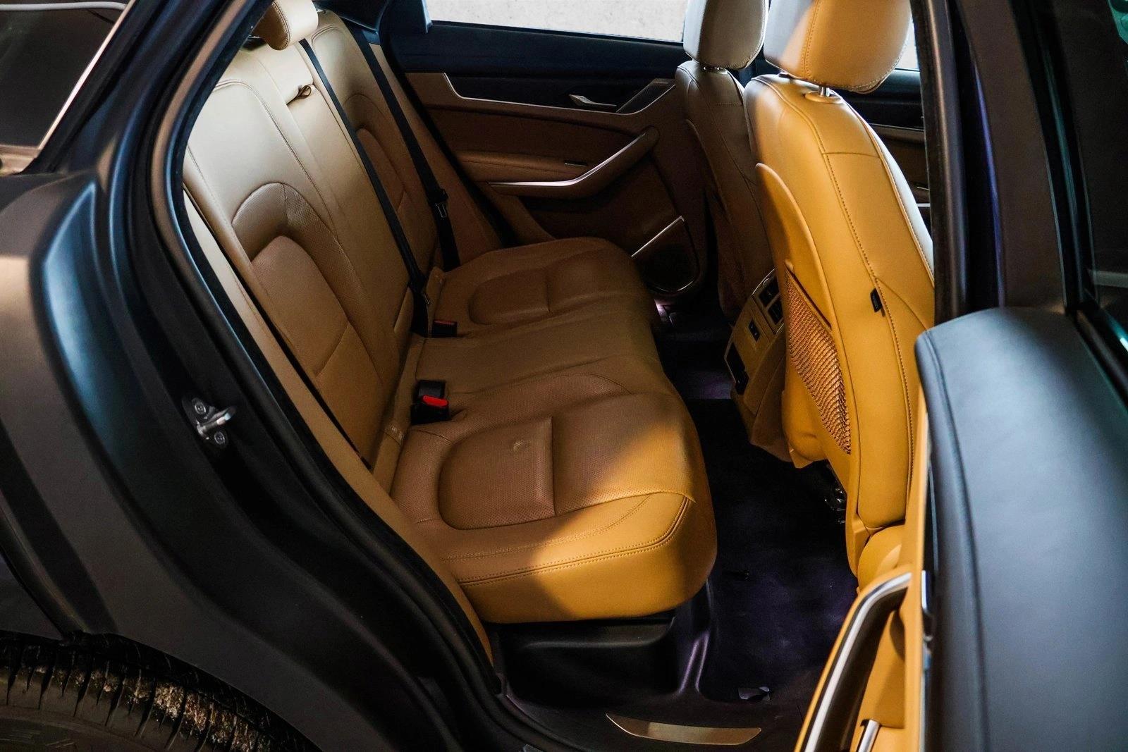 2023 JAGUAR F-PACE - Image 23