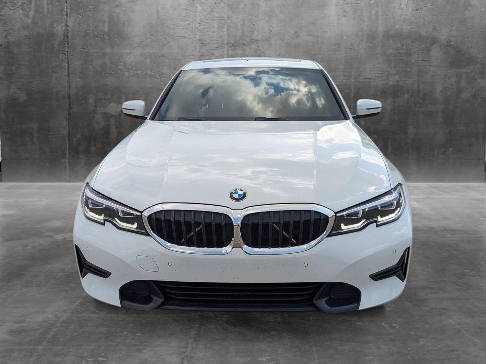 Used 2022 BMW 3 Series 330i with VIN 3MW5R7J06N8C49688 for sale in Westmont, IL