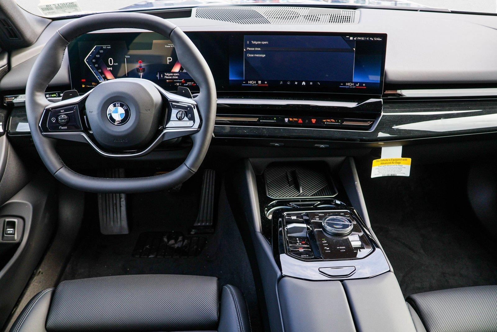 2025 BMW 530I - Image 21