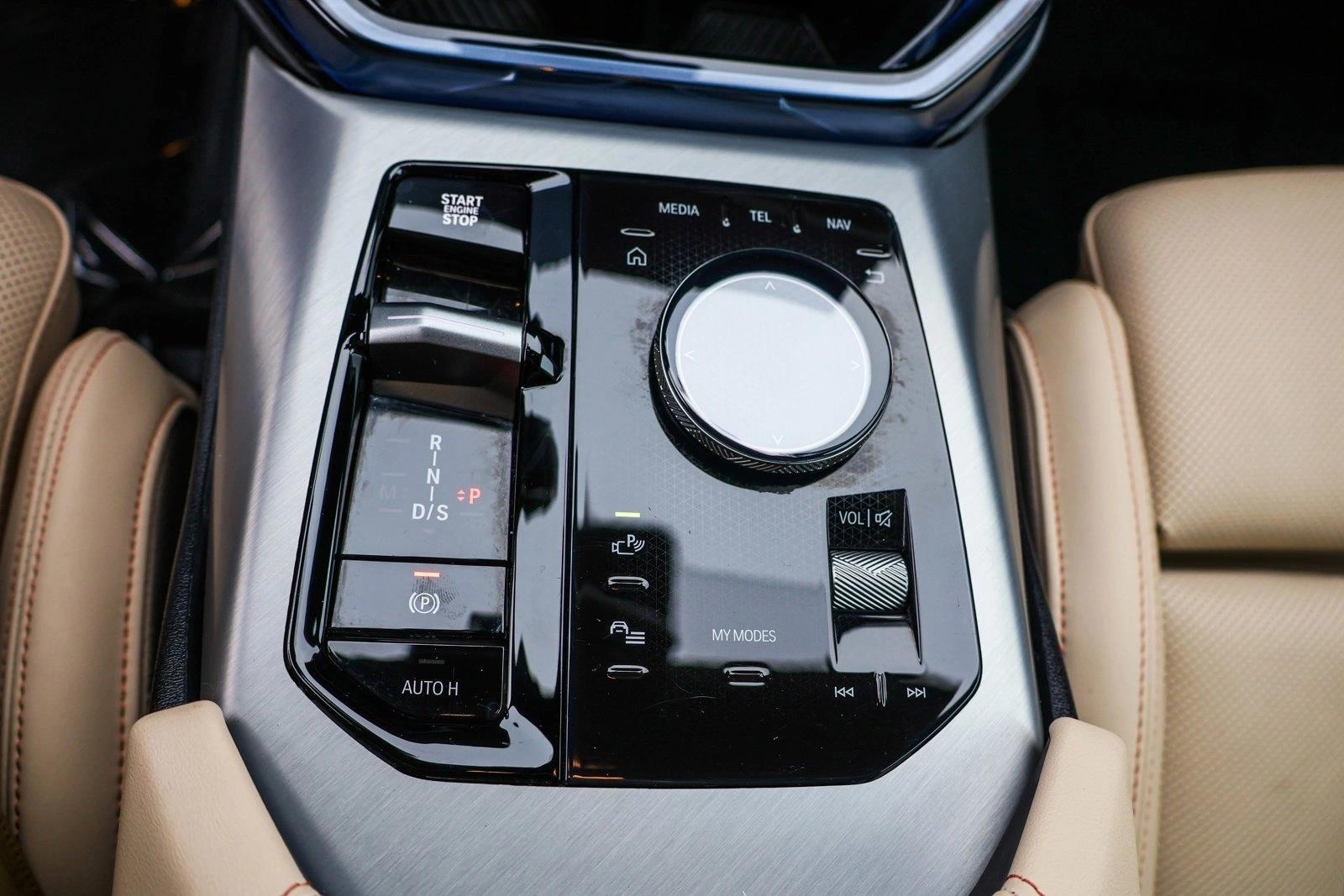 2025 BMW X3 - Image 19