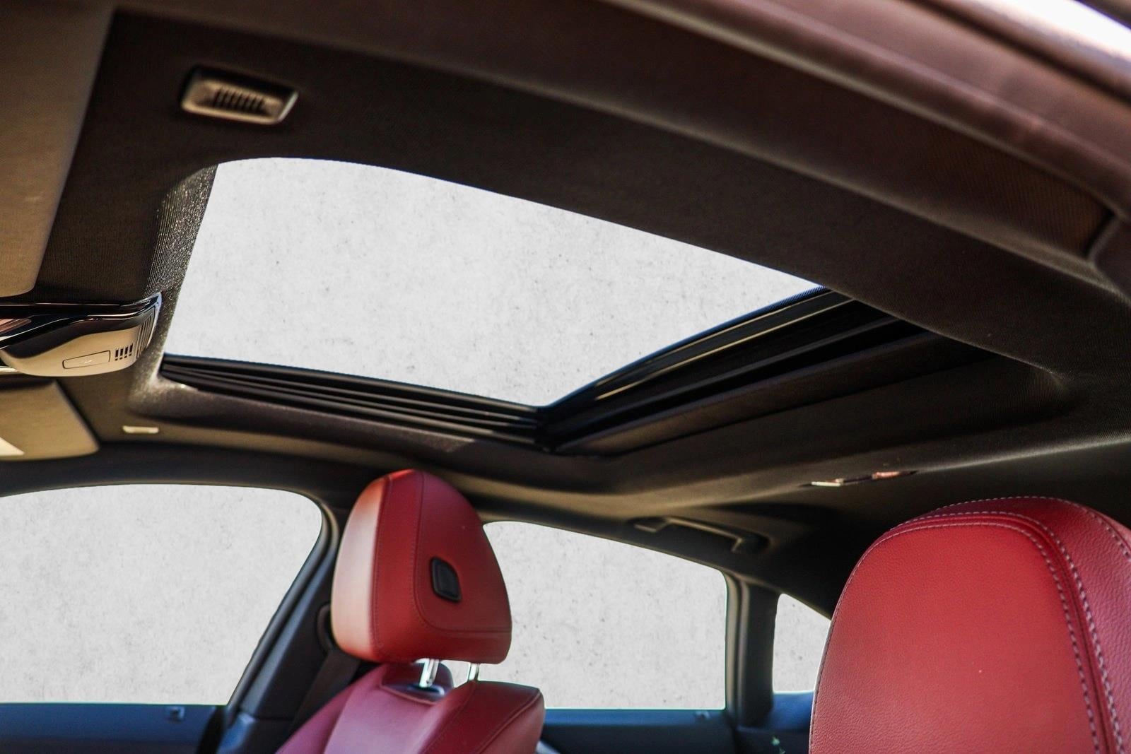 2023 BMW I4 - Image 11