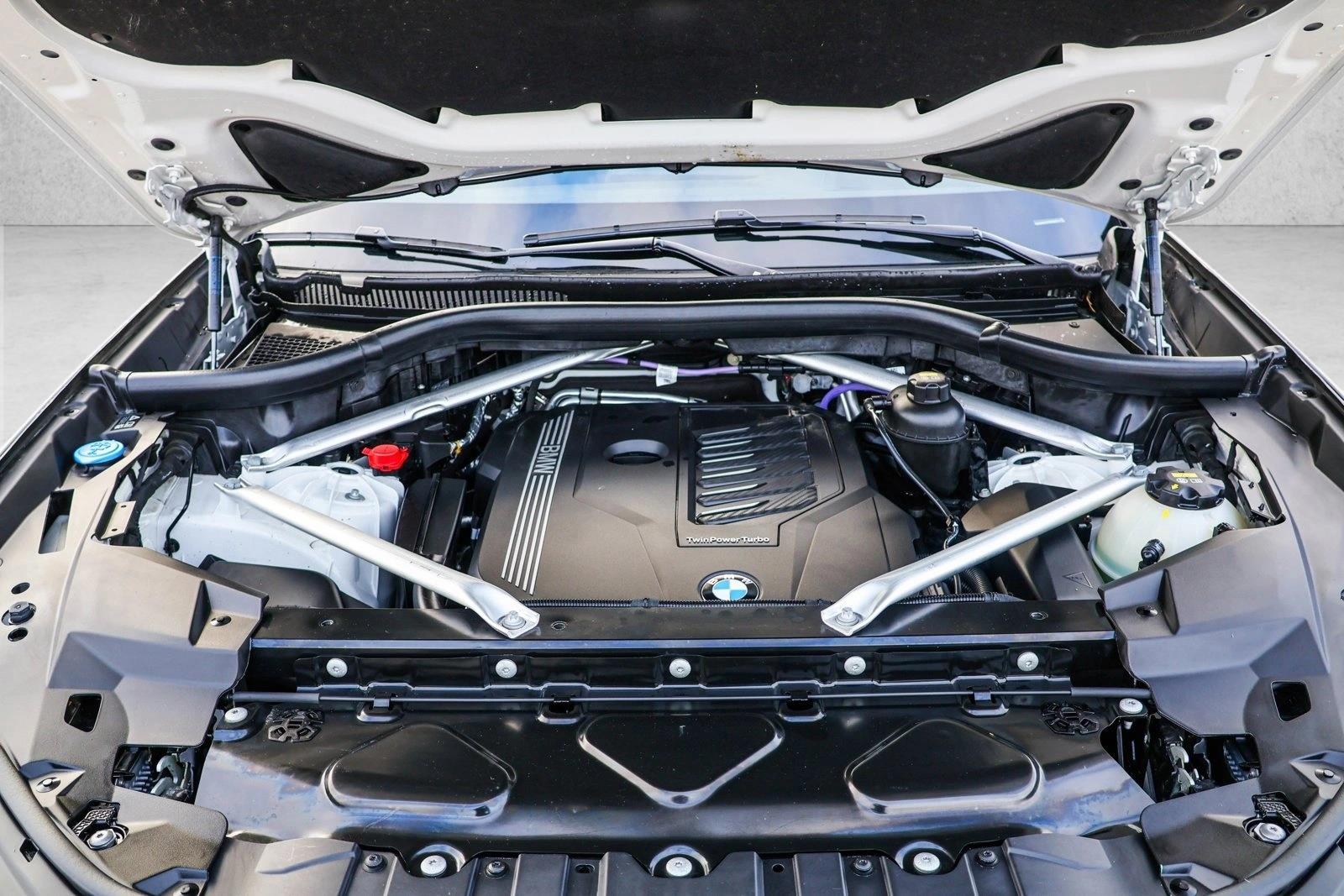 2023 BMW X5 - Image 30