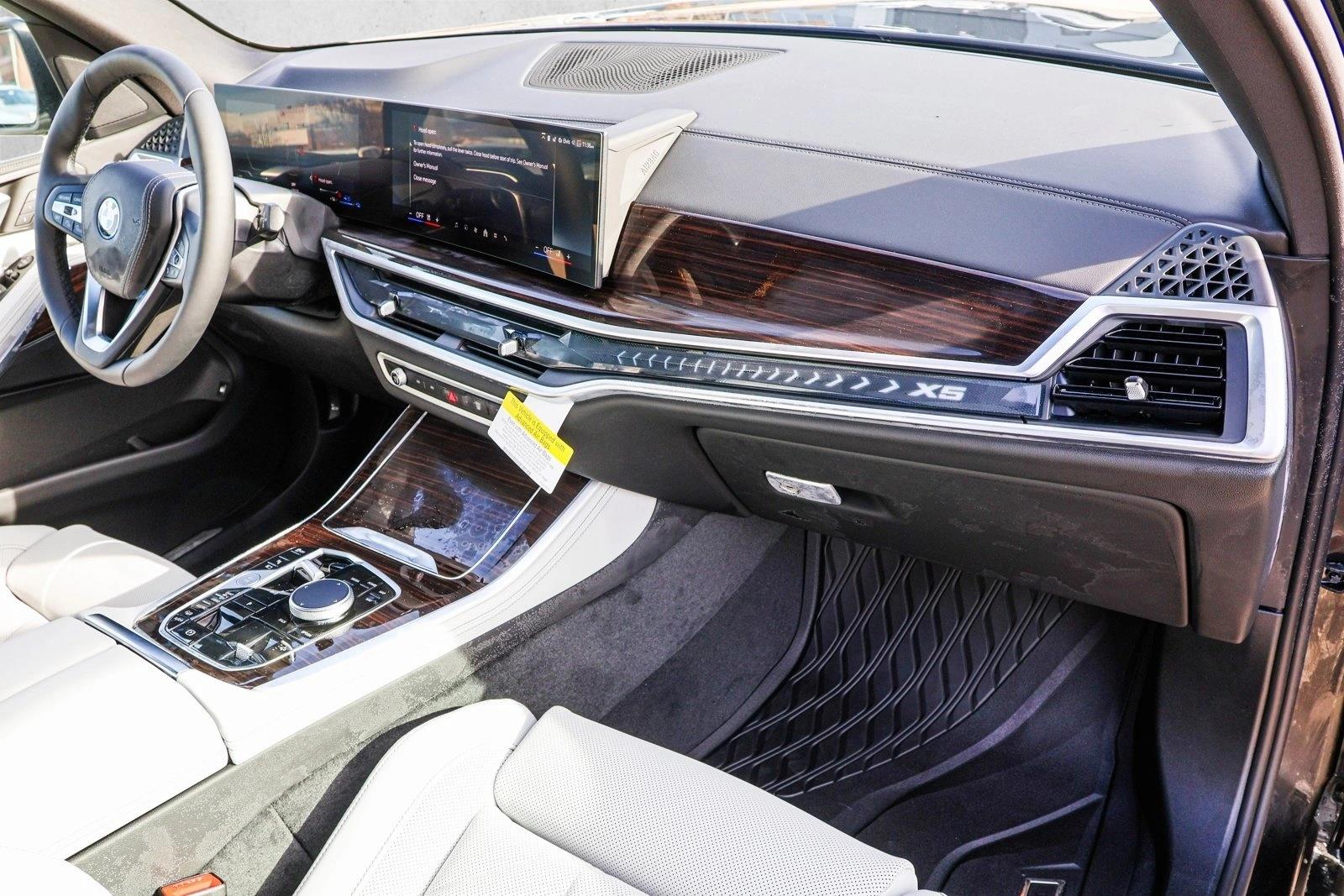 2025 BMW X5 - Image 23