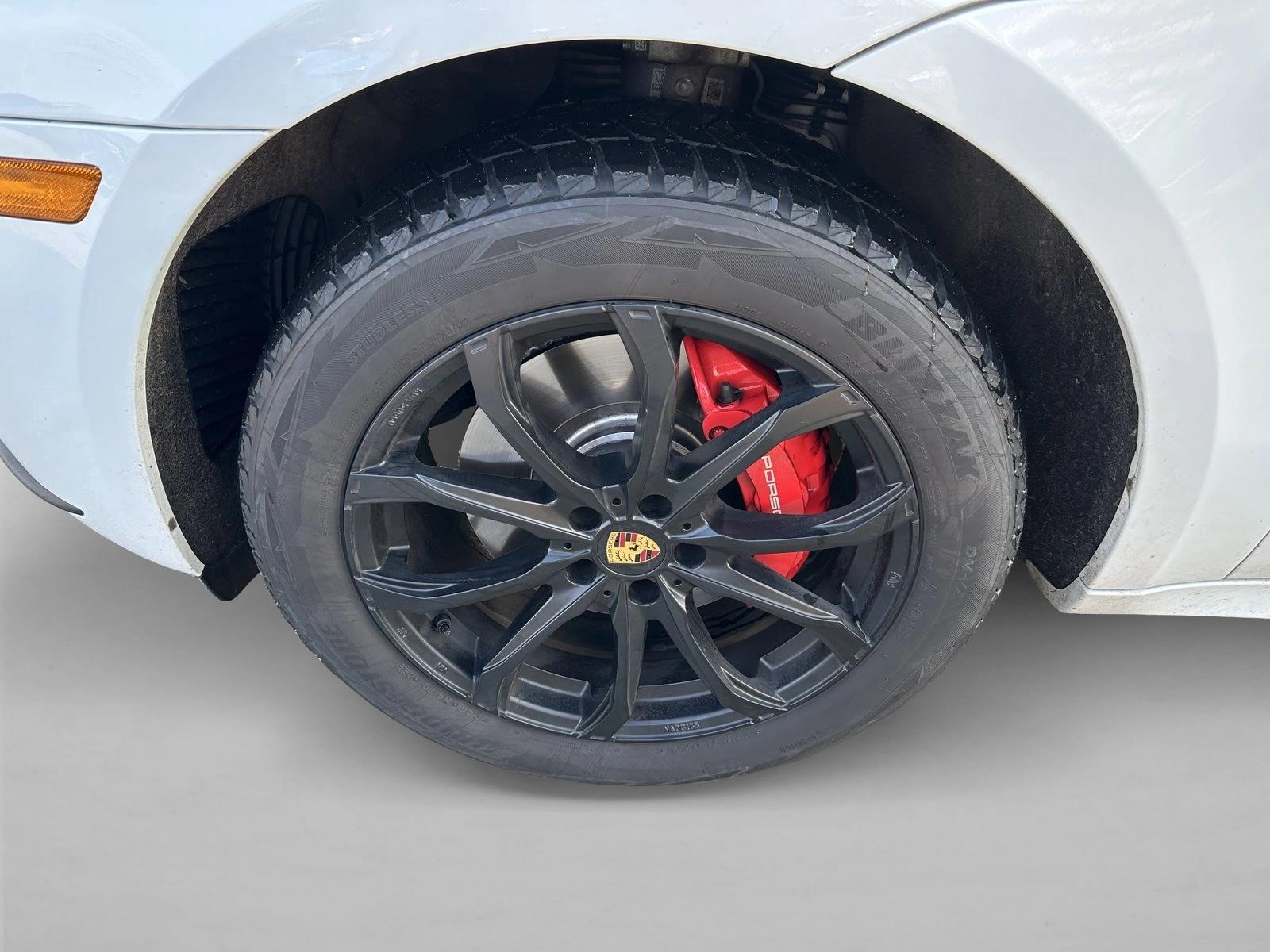 2017 PORSCHE MACAN - Image 9