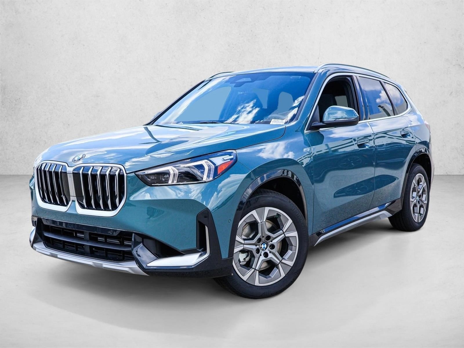 2025 BMW X1