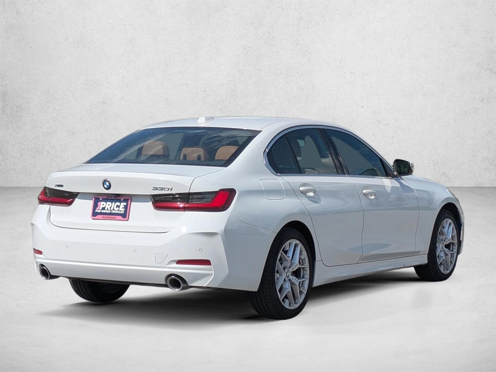 2025 BMW 330I - Image 5