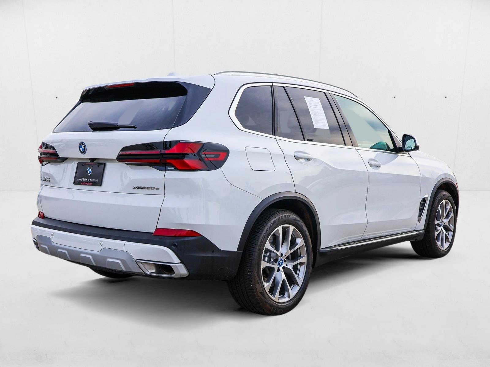 2025 BMW X5 - Image 5