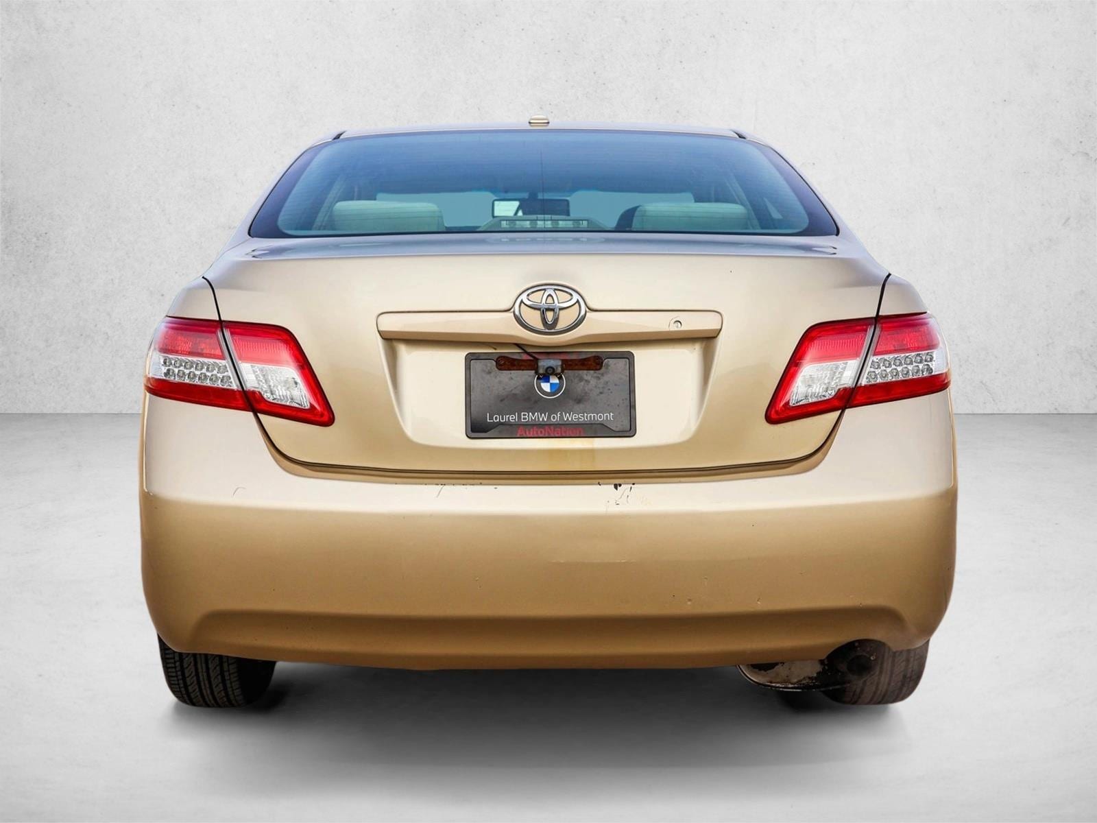 2010 TOYOTA CAMRY - Image 6