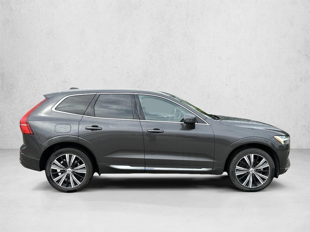 Used 2022 Volvo XC60 B5 AWD Inscription SUV