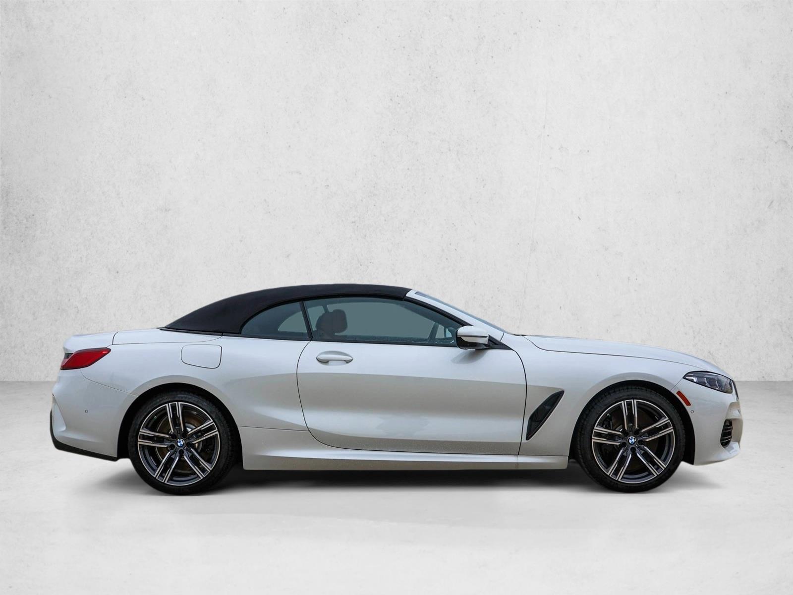 2026 BMW 8 Series 840i - Photo 4