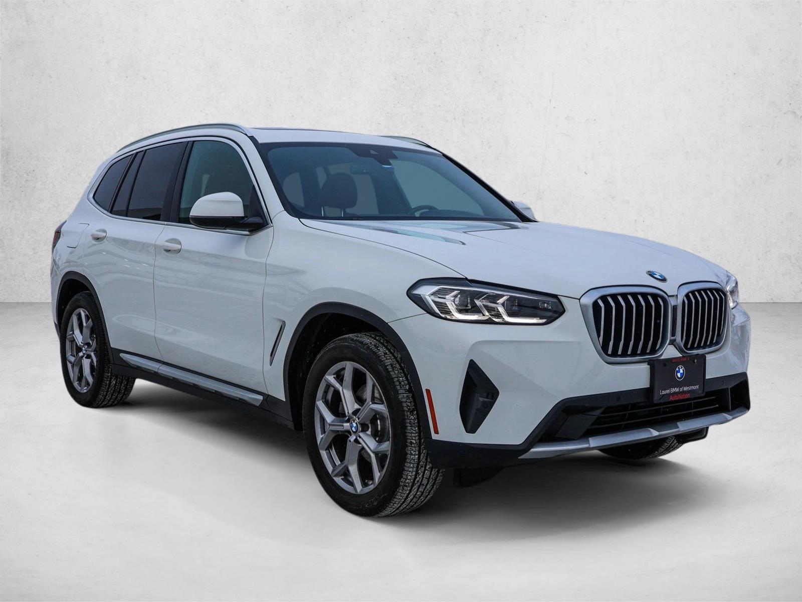 2023 BMW X3 - Image 3