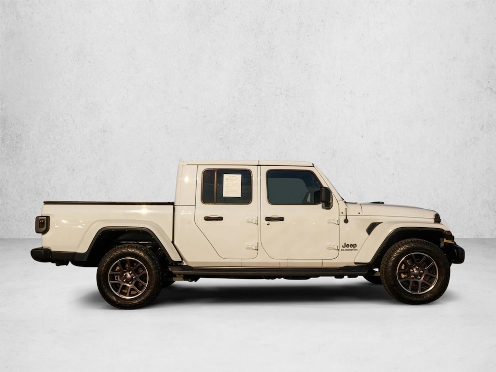 Used 2021 Jeep Gladiator Overland Truck Crew Cab