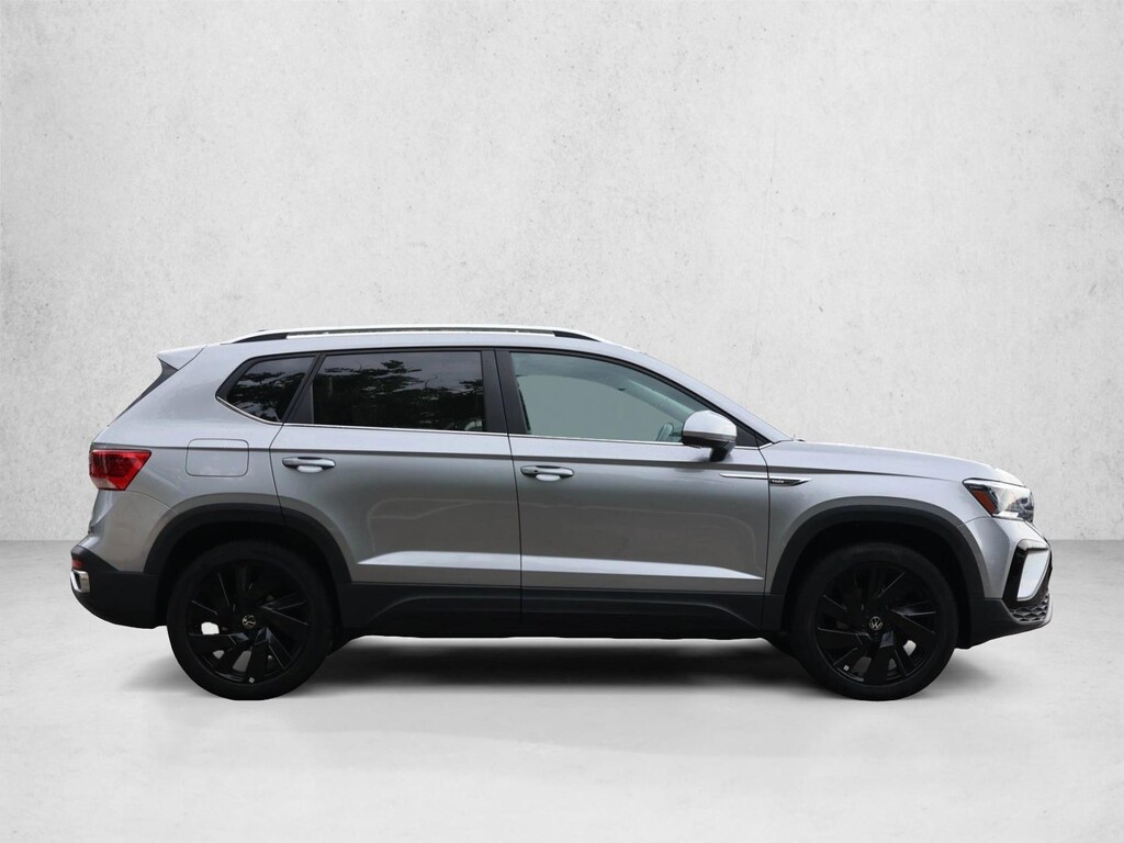 Used 2023 Volkswagen Taos 1.5T SE SUV