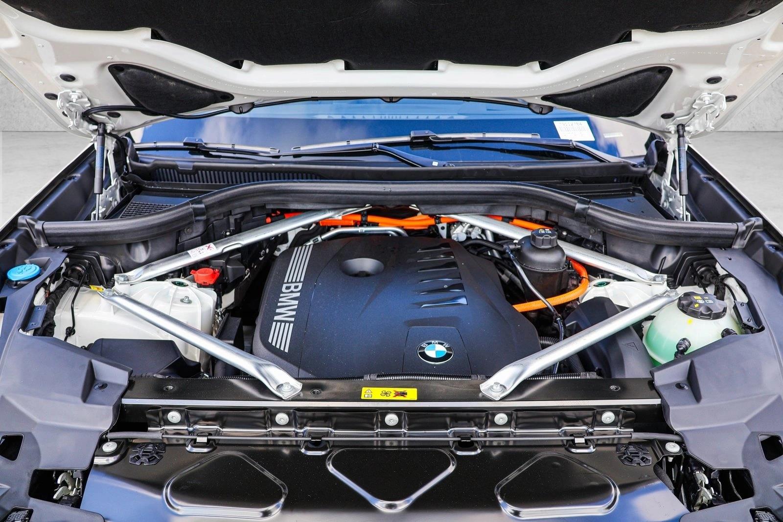2026 BMW X5 50e - Photo 26
