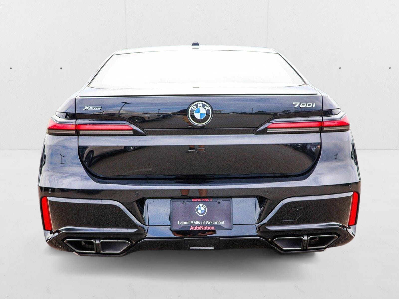 2025 BMW 7 Series 760i - Photo 6